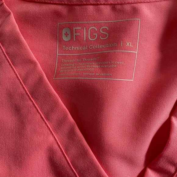 Figs Coral Short Sleeve Tee - Picture 2 of 2